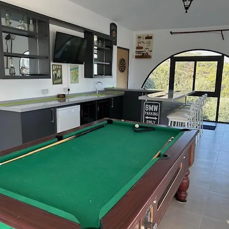 12 Bedroom Luxury * Βασίλεια