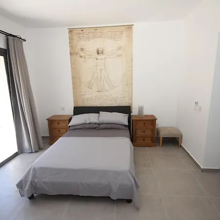 12 Bedroom Luxury * Vasilia