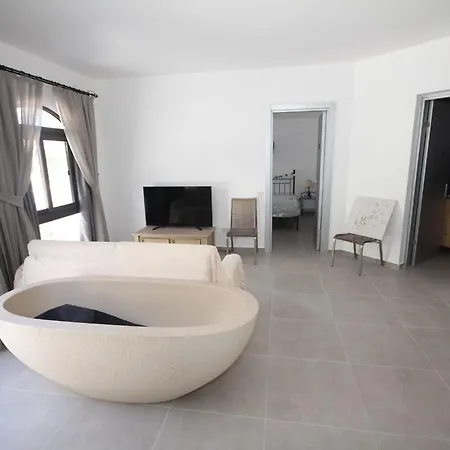 12 Bedroom Luxury Vasilia