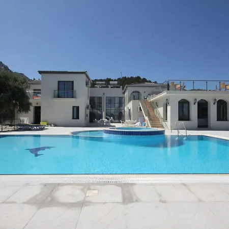 Villa 12 Bedroom Luxury
