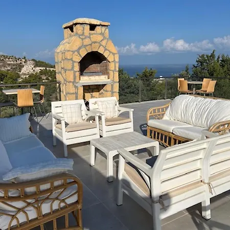 Villa 12 Bedroom Luxury Vasilia